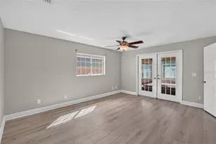 3122 Reseda Ct, Tampa, FL 33618 - Photo 21