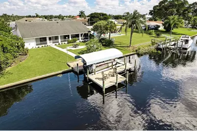 13361 Marquette Boulevard, Fort Myers, FL 33905 - Photo 3