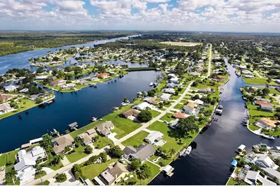 13361 Marquette Boulevard, Fort Myers, FL 33905 - Photo 5