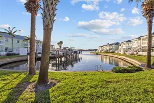 5202 Beach Dr SE, Saint Petersburg, FL 33705 - Photo 35