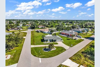 574 Azalea Avenue NW, Port Charlotte, FL 33952 - Photo 43