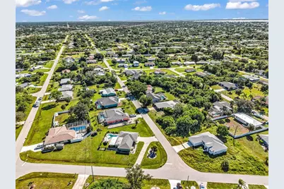 574 Azalea Avenue NW, Port Charlotte, FL 33952 - Photo 47