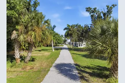 25452 Shore Drive, Punta Gorda, FL 33950 - Photo 5