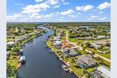311 W Tarpon Boulevard NW, Port Charlotte, FL 33952 - Photo 5