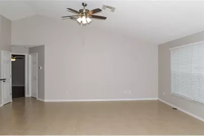 727 Del Rio Way, Kissimmee, FL 34758 - Photo 3