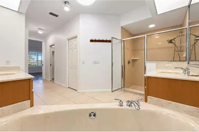 321 Palm Isles Ct, Punta Gorda, FL 33950 - Photo 23