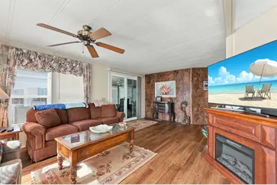2100 Kings Highway #306, Port Charlotte, FL 33980 - Photo 9