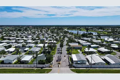 2100 Kings Highway #306, Port Charlotte, FL 33980 - Photo 37