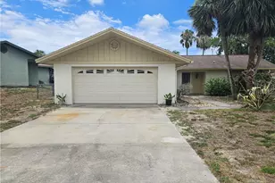11684 W Sunnybrook Ct, Crystal River, FL 34429 - Photo 1