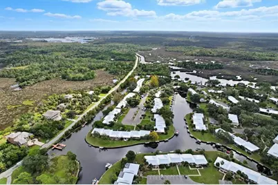 11322 W Bayshore Drive, Crystal River, FL 34429 - Photo 41