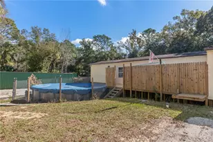 193 Gladys Ave, Inglis, FL 34449 - Photo 5