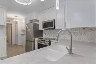 193 Gladys Ave, Inglis, FL 34449 - Photo 13