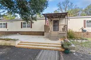 193 Gladys Ave, Inglis, FL 34449 - Photo 3