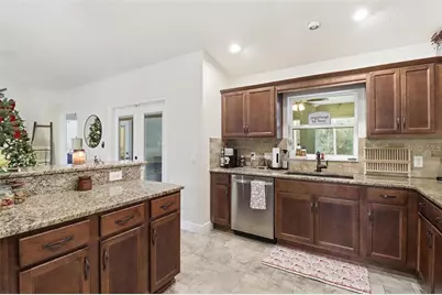 8393 SE 159th Lane, Summerfield, FL 34491 - Photo 17