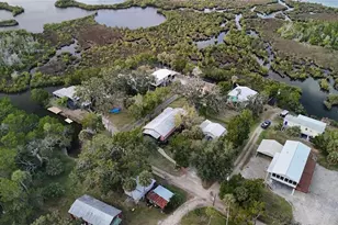 13465 W Hillbilly Ln, Crystal River, FL 34429 - Photo 13