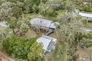 13465 W Hillbilly Ln, Crystal River, FL 34429 - Photo 25