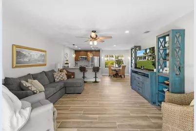 11286 W Bayshore Drive, Crystal River, FL 34429 - Photo 5