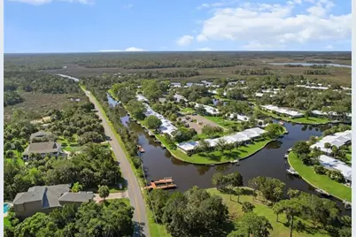 11286 W Bayshore Drive, Crystal River, FL 34429 - Photo 27