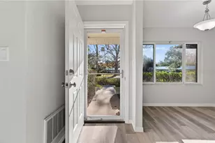 11340 W Bayshore Dr, Crystal River, FL 34429 - Photo 5