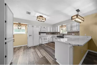 12575 W Foss Groves Path, Inglis, FL 34449 - Photo 9