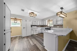 12575 W Foss Groves Path, Inglis, FL 34449 - Photo 9