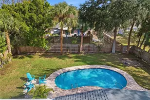 547 NW 9th Ave, Crystal River, FL 34428 - Photo 5