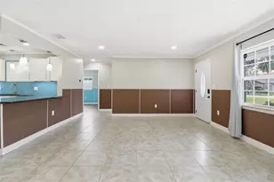 547 NW 9th Ave, Crystal River, FL 34428 - Photo 13