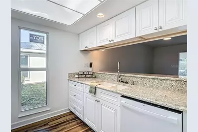 11268 W Bayshore Drive, Crystal River, FL 34429 - Photo 33
