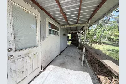 11590 SE 203rd Place, Inglis, FL 34449 - Photo 15