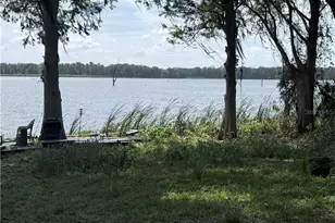 11590 SE 203rd Pl, Inglis, FL 34449 - Photo 9
