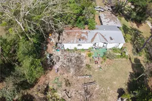 11590 SE 203rd Pl, Inglis, FL 34449 - Photo 35