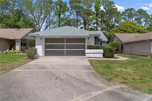 1 Medinah Dr W, Homosassa, FL 34446 - Photo 1