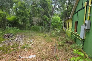 8869 E Ogden Ln, Floral City, FL 34436 - Photo 27