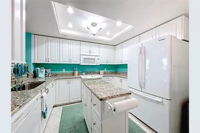 1540 Gulf Boulevard #304, Clearwater, FL 33767 - Photo 11
