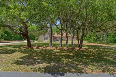 807 W National Street, Hernando, FL 34442 - Photo 3