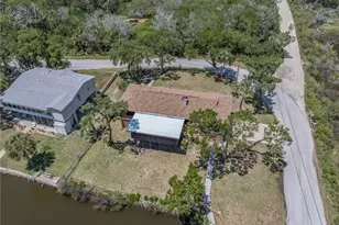 1517 S Fishcreek Point, Crystal River, FL 34429 - Photo 15