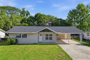1163 SE 2nd St, Crystal River, FL 34429 - Photo 1