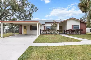 512 SE Paradise Point Rd, Crystal River, FL 34429 - Photo 5