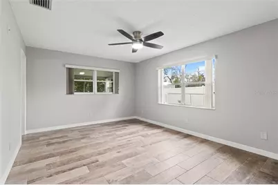 512 SE Paradise Point Road, Crystal River, FL 34429 - Photo 19