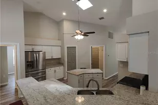 2905 W Beamwood Dr, Beverly Hills, FL 34465 - Photo 7