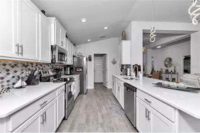 657 W Twisted Oaks Drive, Beverly Hills, FL 34465 - Photo 13