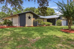7 Sycamore Cir, Homosassa, FL 34446 - Photo 1