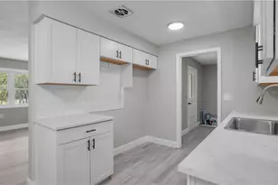 8 S Osceola St, Beverly Hills, FL 34465 - Photo 11
