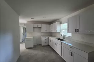 6 S Barbour St, Beverly Hills, FL 34465 - Photo 5