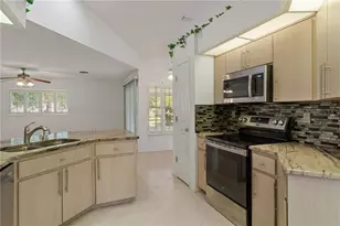 7229 W Milwe Ln, Crystal River, FL 34429 - Photo 13
