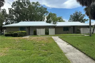 11261 W Bayshore Dr, Crystal River, FL 34429 - Photo 23