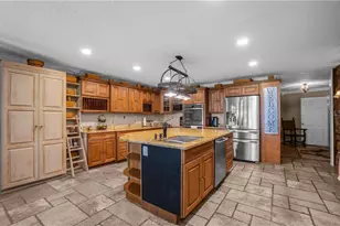 85 S Hunting Lodge Dr, Inverness, FL 34453 - Photo 17