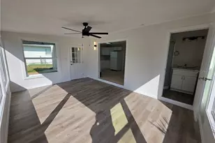 4450 Essex Ln, Spring Hill, FL 34606 - Photo 17