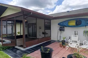 2812 Madison St W, Inverness, FL 34453 - Photo 5