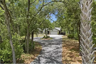 834 N Dunkenfield Avenue, Crystal River, FL 34429 - Photo 3